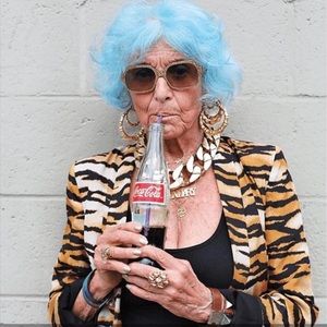 Meet your Posher, Hillary